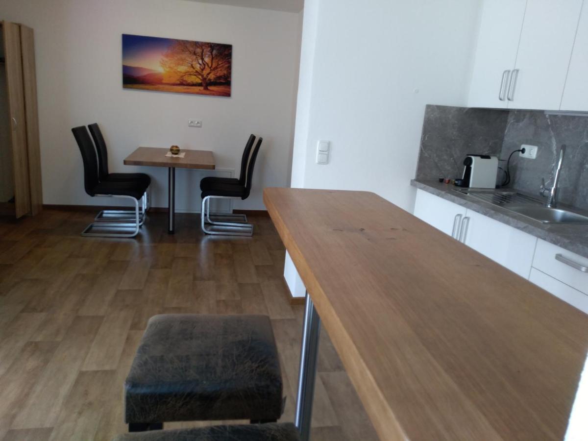 Ferienwohung Fam. Fink Apartment รีเกิร์สบวร์ก ภายนอก รูปภาพ