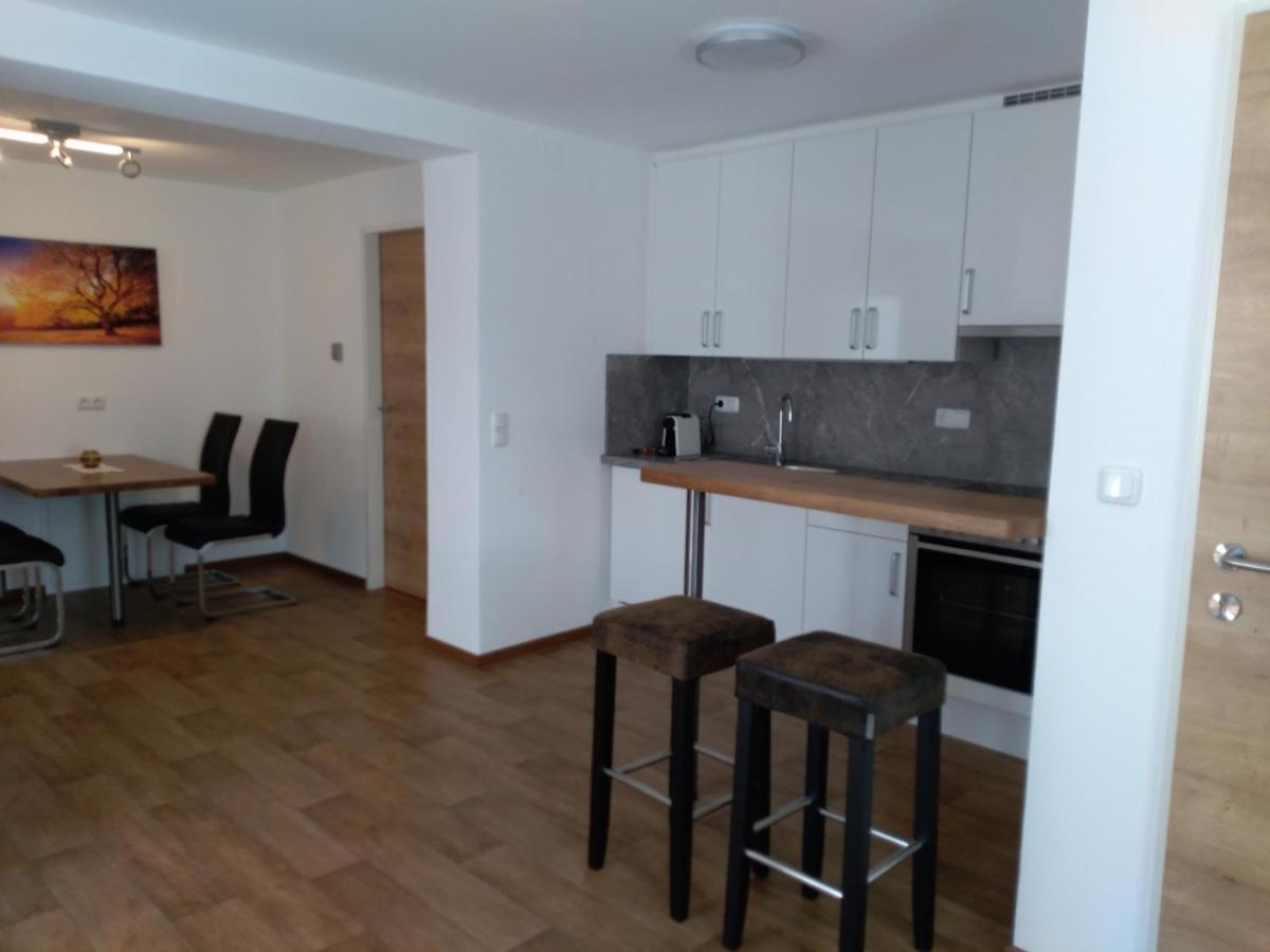 Ferienwohung Fam. Fink Apartment รีเกิร์สบวร์ก ภายนอก รูปภาพ